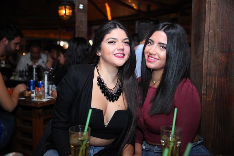 Fertil Pub on Saturday Night